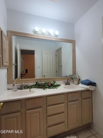 1305 TRAIL RIDGE Drive, El Paso, TX 79912