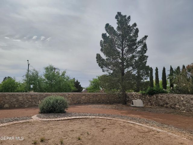 1305 TRAIL RIDGE Drive, El Paso, TX 79912