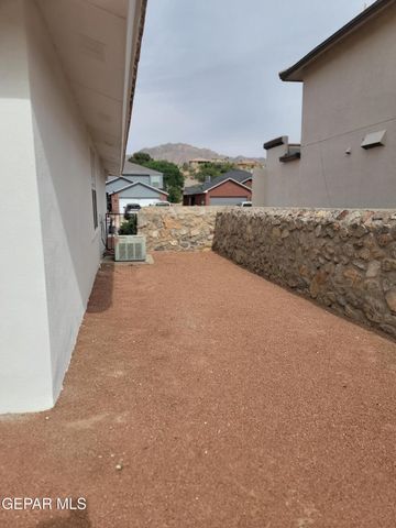 1305 TRAIL RIDGE Drive, El Paso, TX 79912