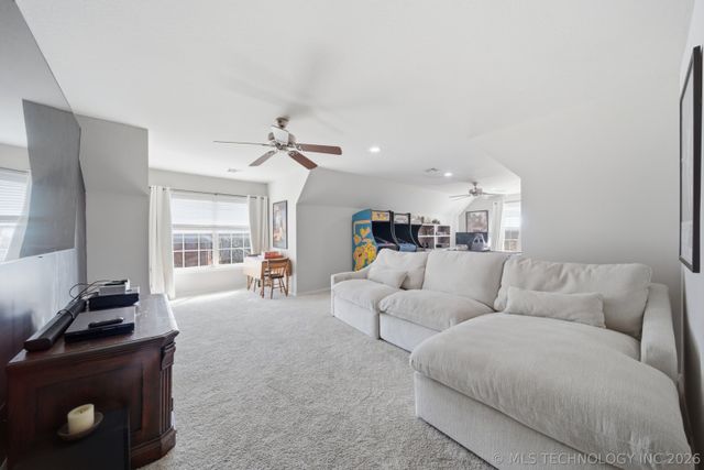 13305 E 93rd Street N, Owasso, OK 74055