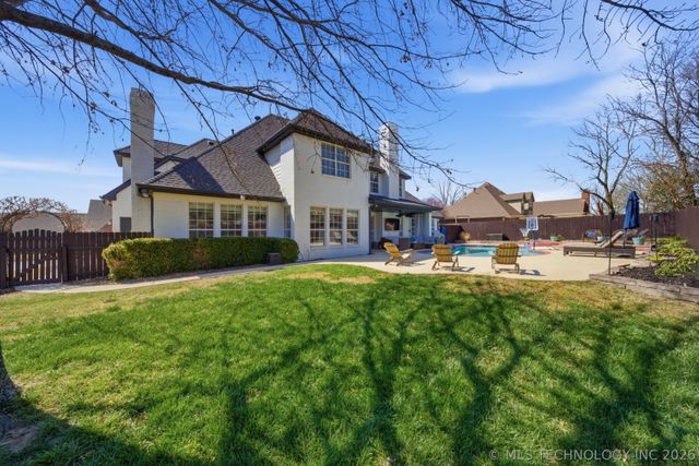 13305 E 93rd Street N, Owasso, OK 74055