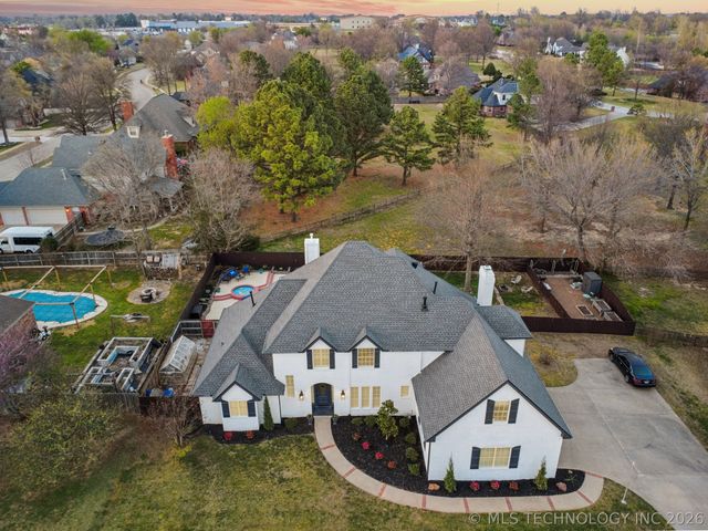 13305 E 93rd Street N, Owasso, OK 74055