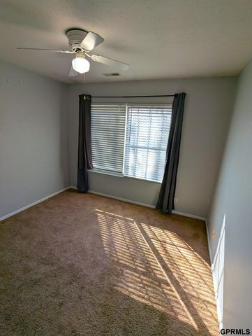 3102 Lone Tree Road, Bellevue, NE 68123