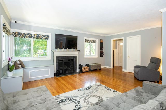 26 Powderhorn Road, Ardsley, NY 10502