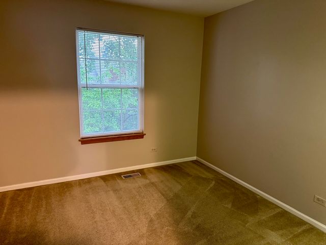 13361 W Heiden Circle, Lake Bluff, IL 60044