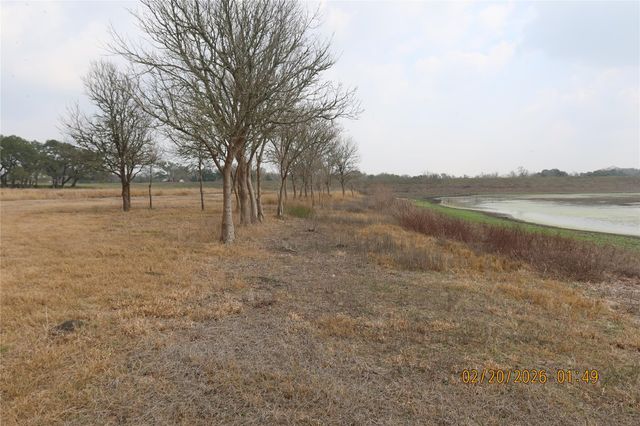 0000 Bauer Road, Fayetteville, TX 78940