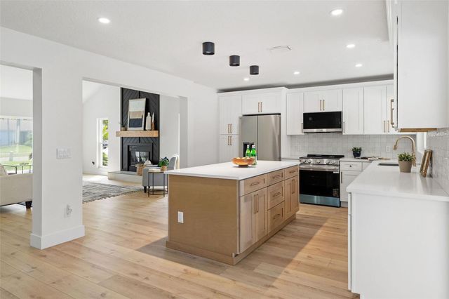 14906 PALMCREST PLACE, Tampa, FL 33625