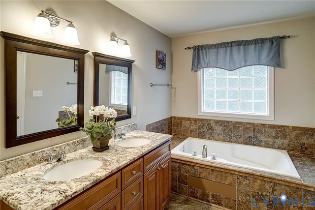 7202 Trench Trl, Mechanicsville, VA 23111