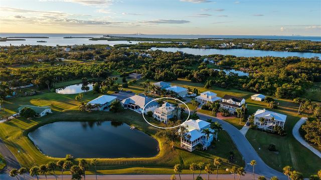 31 ISLAND COURT, Terra Ceia, FL 34250