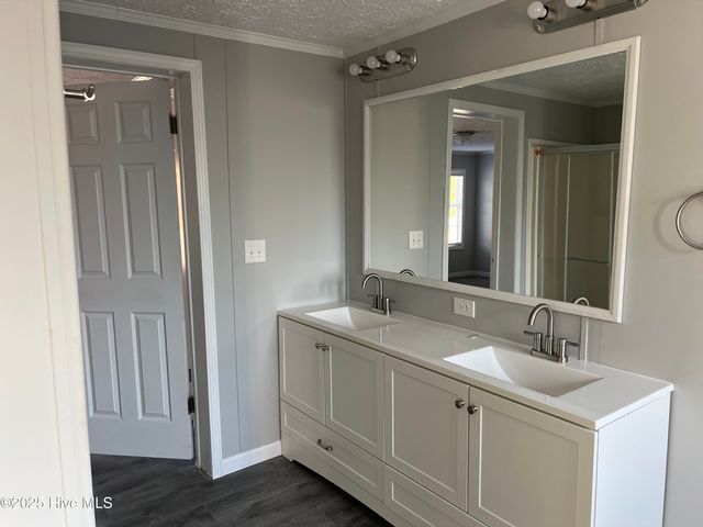 1906 Emerson Street, New Bern, NC 28562