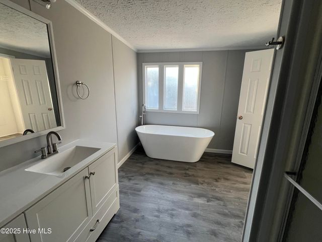 1906 Emerson Street, New Bern, NC 28562