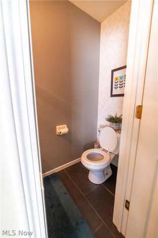 25 Fieldstone, Poland, OH 44514