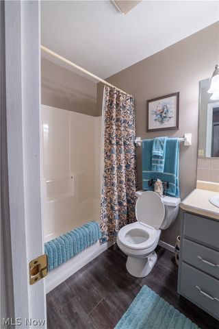 25 Fieldstone, Poland, OH 44514