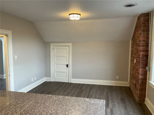 125 Washington Ave, Bellevue, PA 15202