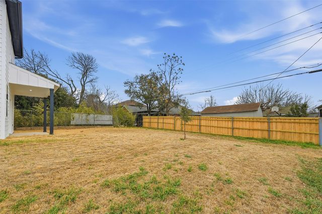 4448 Marcell Avenue, Dallas, TX 75211