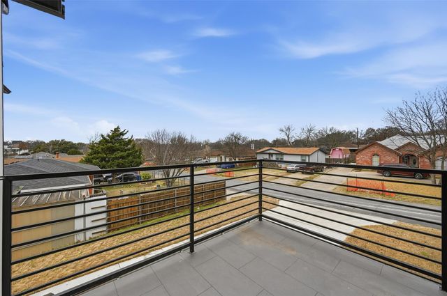 4448 Marcell Avenue, Dallas, TX 75211