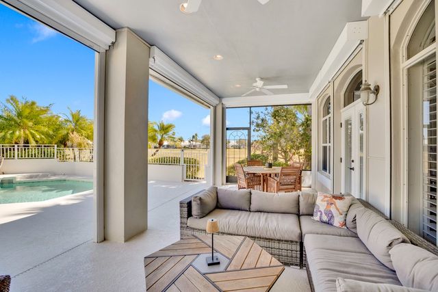 1220 Coventry Lane, Vero Beach, FL 32967