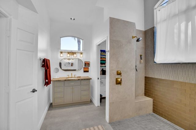 1220 Coventry Lane, Vero Beach, FL 32967