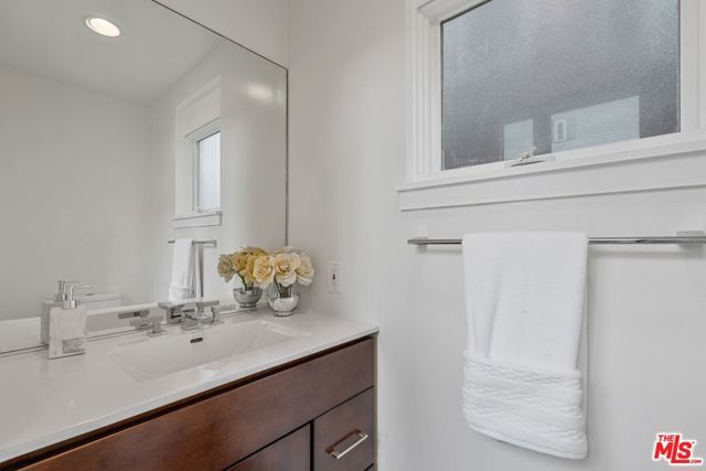 28 Westwind Street, Marina Del Rey, CA 90292