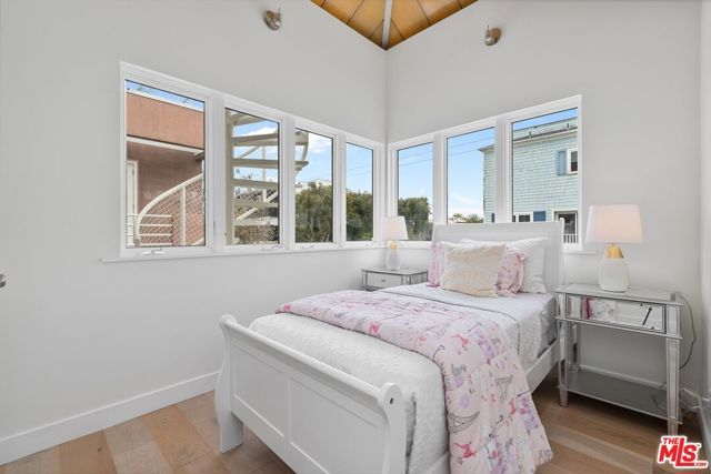 28 Westwind Street, Marina Del Rey, CA 90292