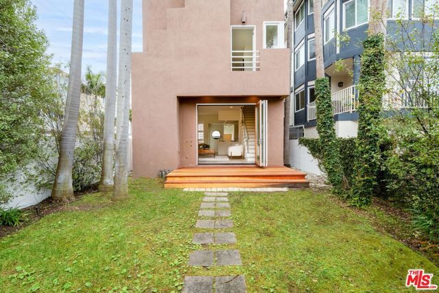 28 Westwind Street, Marina Del Rey, CA 90292