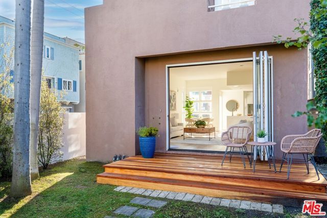 28 Westwind Street, Marina Del Rey, CA 90292