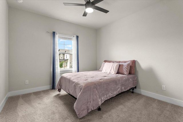 200 Great Lawn BND, Liberty Hill, TX 78642