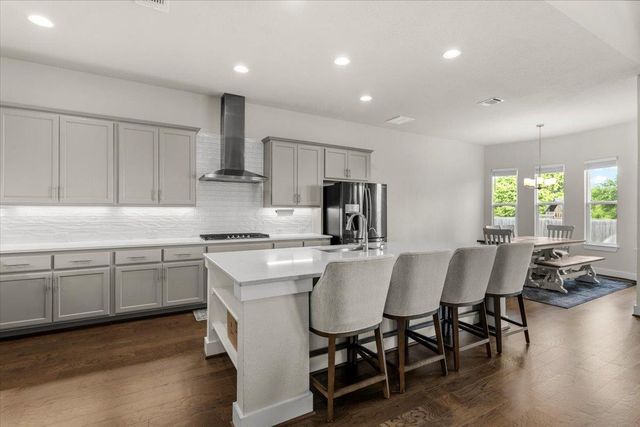 200 Great Lawn BND, Liberty Hill, TX 78642