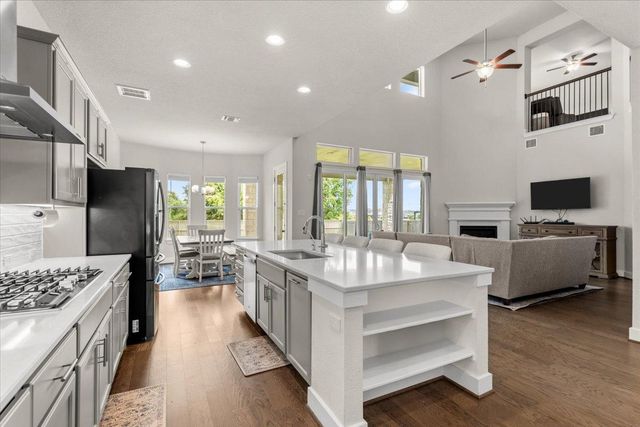 200 Great Lawn BND, Liberty Hill, TX 78642