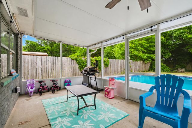 2623 Green Bay Avenue, Pensacola, FL 32526