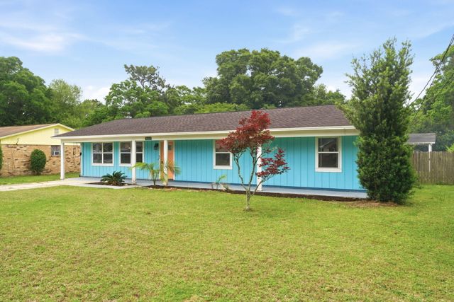 2623 Green Bay Avenue, Pensacola, FL 32526