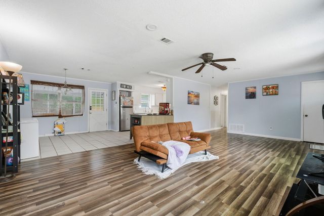 2623 Green Bay Avenue, Pensacola, FL 32526