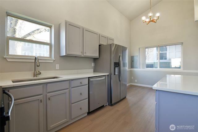 1702 S G Street, Tacoma, WA 98405