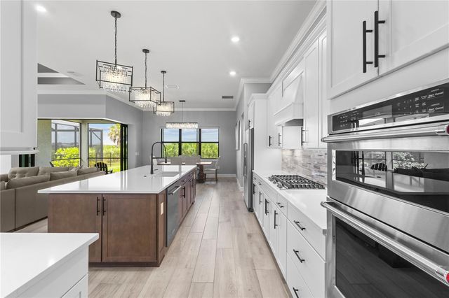 6075 SAWGRASS LAKE COURT, Nokomis, FL 34275