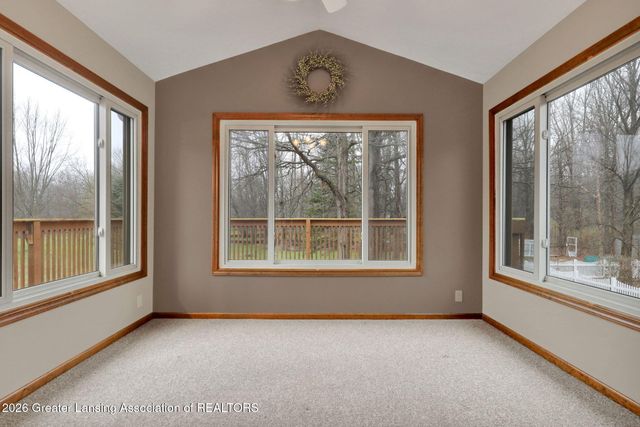 2861 River Pointe Drive, Holt, MI 48842