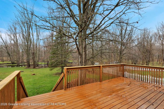 2861 River Pointe Drive, Holt, MI 48842
