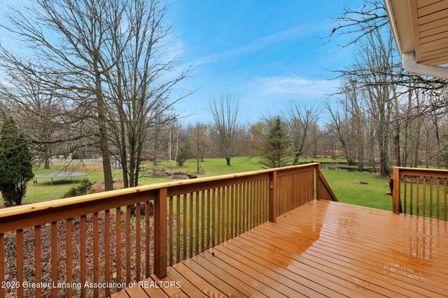 2861 River Pointe Drive, Holt, MI 48842