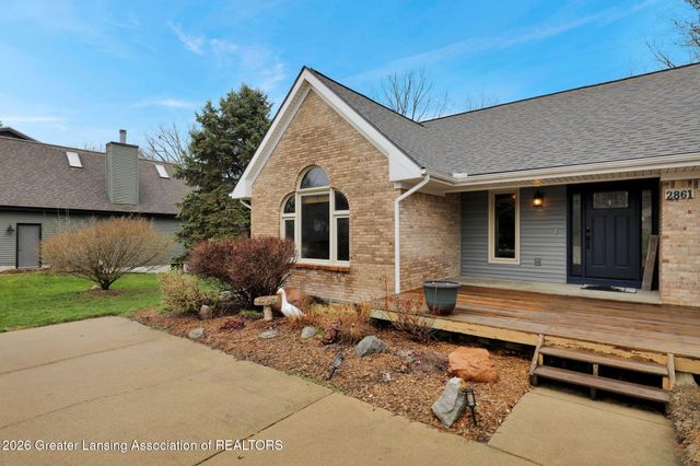 2861 River Pointe Drive, Holt, MI 48842