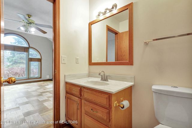 2861 River Pointe Drive, Holt, MI 48842