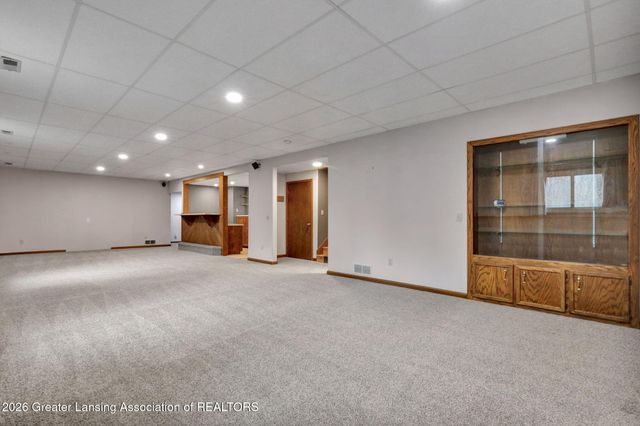 2861 River Pointe Drive, Holt, MI 48842