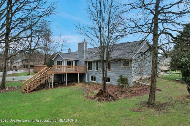 2861 River Pointe Drive, Holt, MI 48842