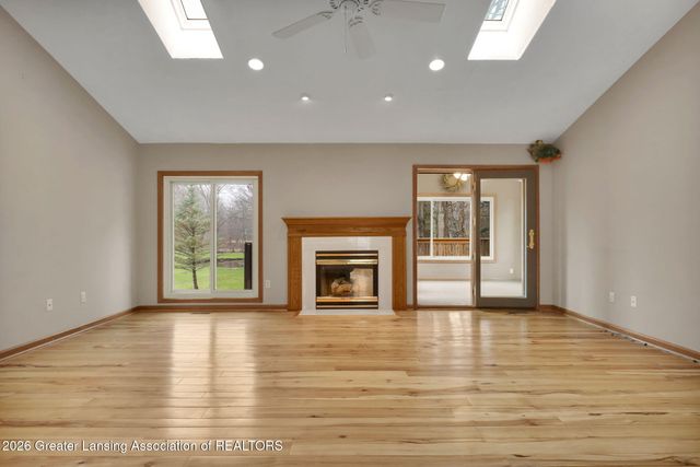 2861 River Pointe Drive, Holt, MI 48842