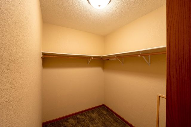 4725 SE 30th Ave SE, Minot, ND 58701