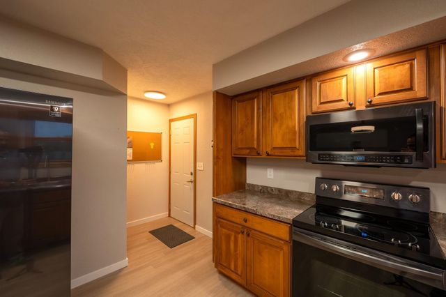 4725 SE 30th Ave SE, Minot, ND 58701