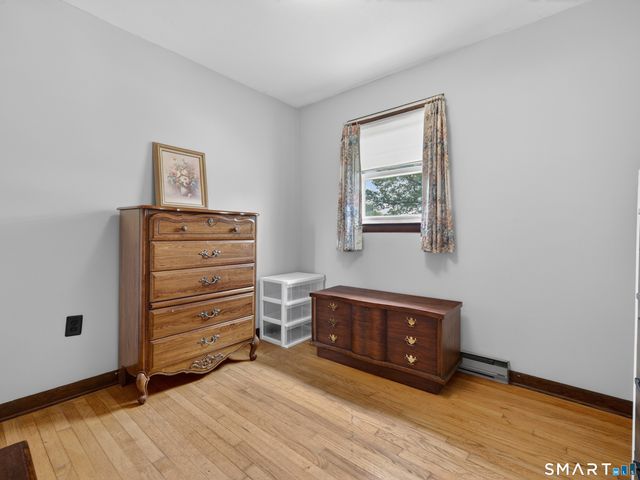 73 Warren Avenue, Groton, CT 06355