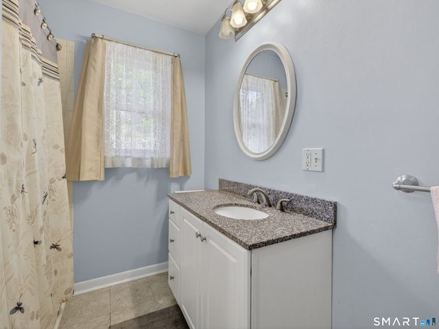 73 Warren Avenue, Groton, CT 06355
