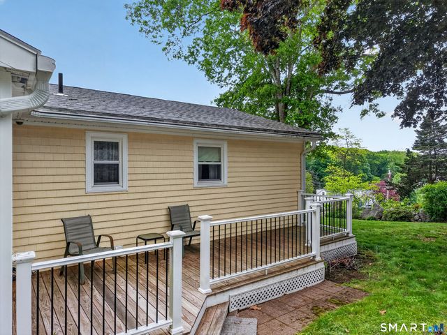 73 Warren Avenue, Groton, CT 06355