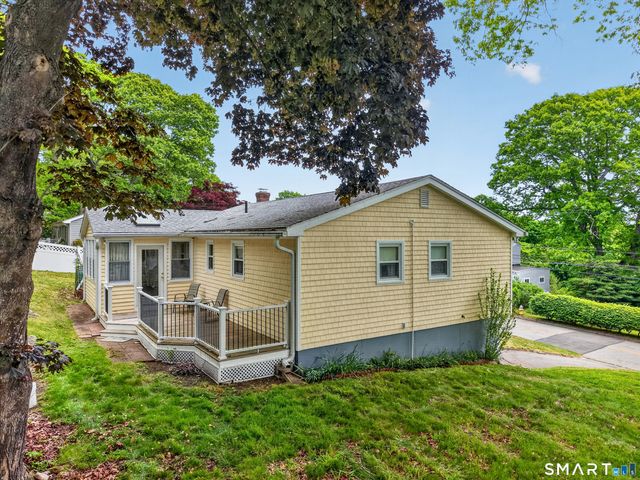 73 Warren Avenue, Groton, CT 06355