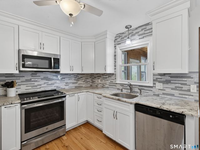 73 Warren Avenue, Groton, CT 06355