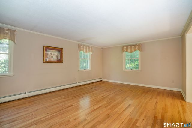 290 Old Farms Road, Simsbury, CT 06070